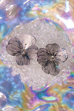 Load image into Gallery viewer, Steel Magnolia Studs - Silver