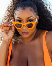 Load image into Gallery viewer, Hind Sight Shades (5 Colors)