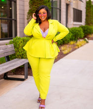Load image into Gallery viewer, Peplum Suit Set - Lime
